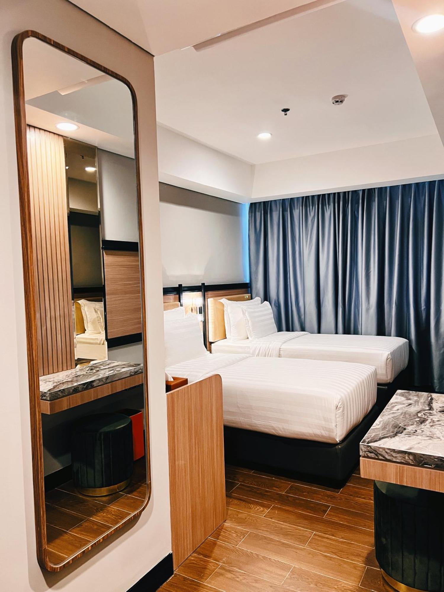 D'Primahotel Airport Sultan Hasanuddin Makassar Sudiang Buitenkant foto